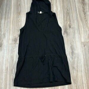 Jordan Taylor black swim cover up with hoodie size XL
